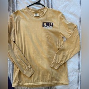 Women’s LSU long sleeve Comfort Colors tee. Worn once, perfect condition!